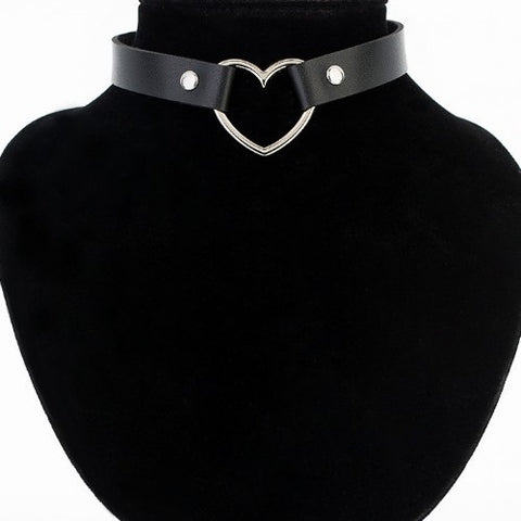 Sexy Heart Punk Leather Choker Necklace